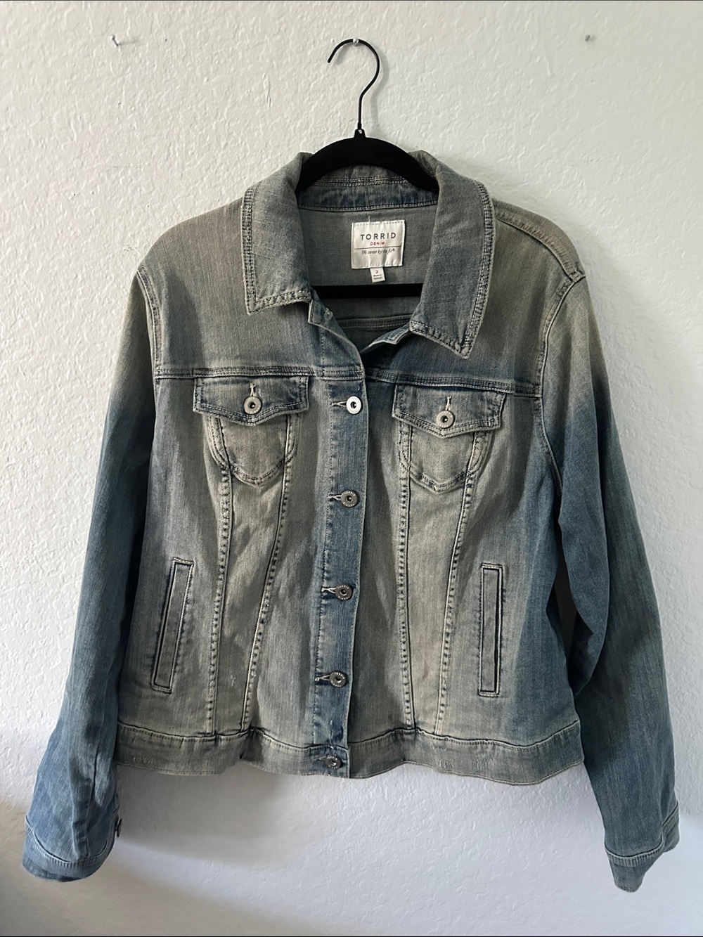 Torrid Women's Blue Denim Jacket, Size 2X